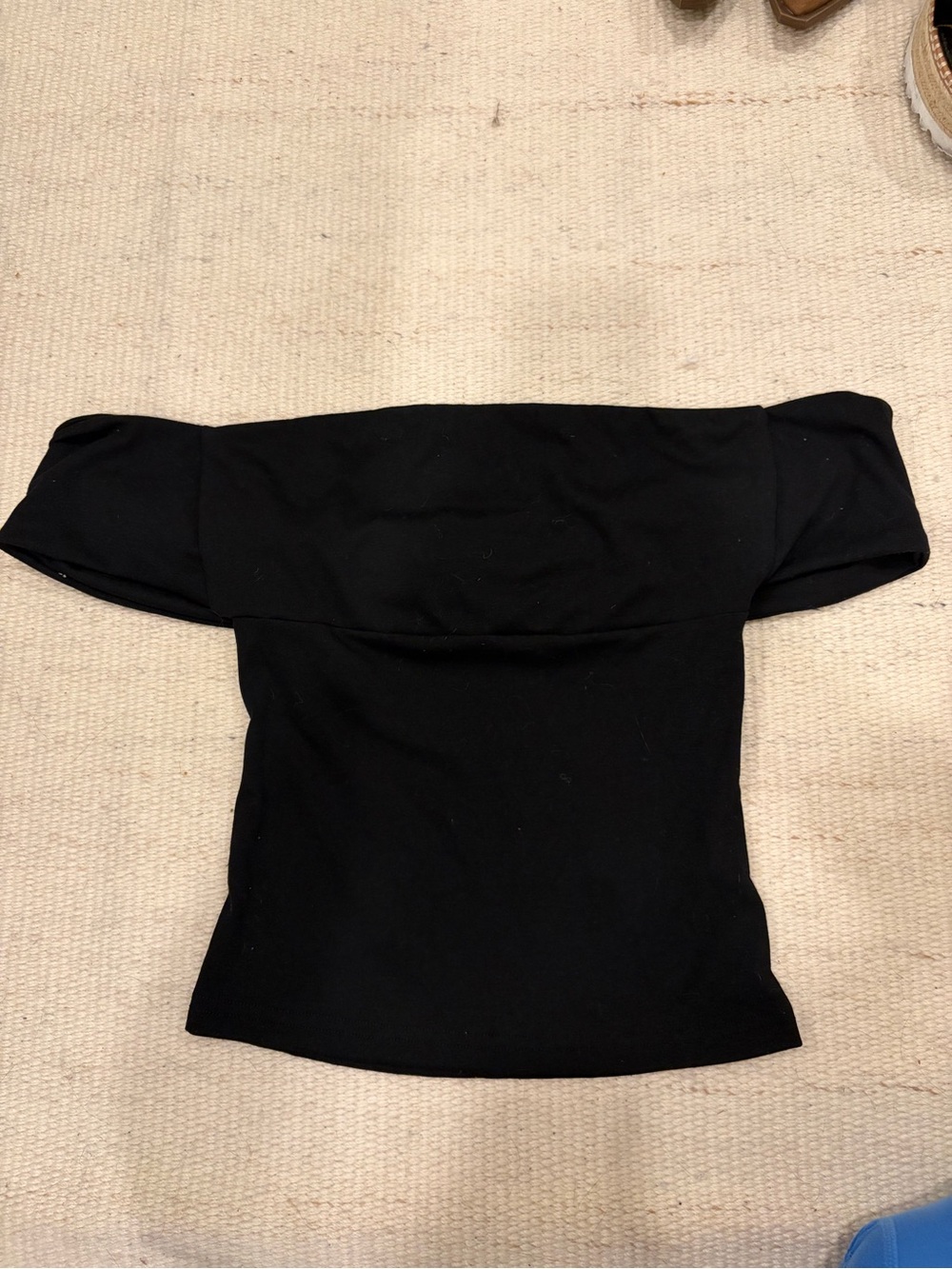SHEIN Black Off-the-Shoulder Fitted Sweater